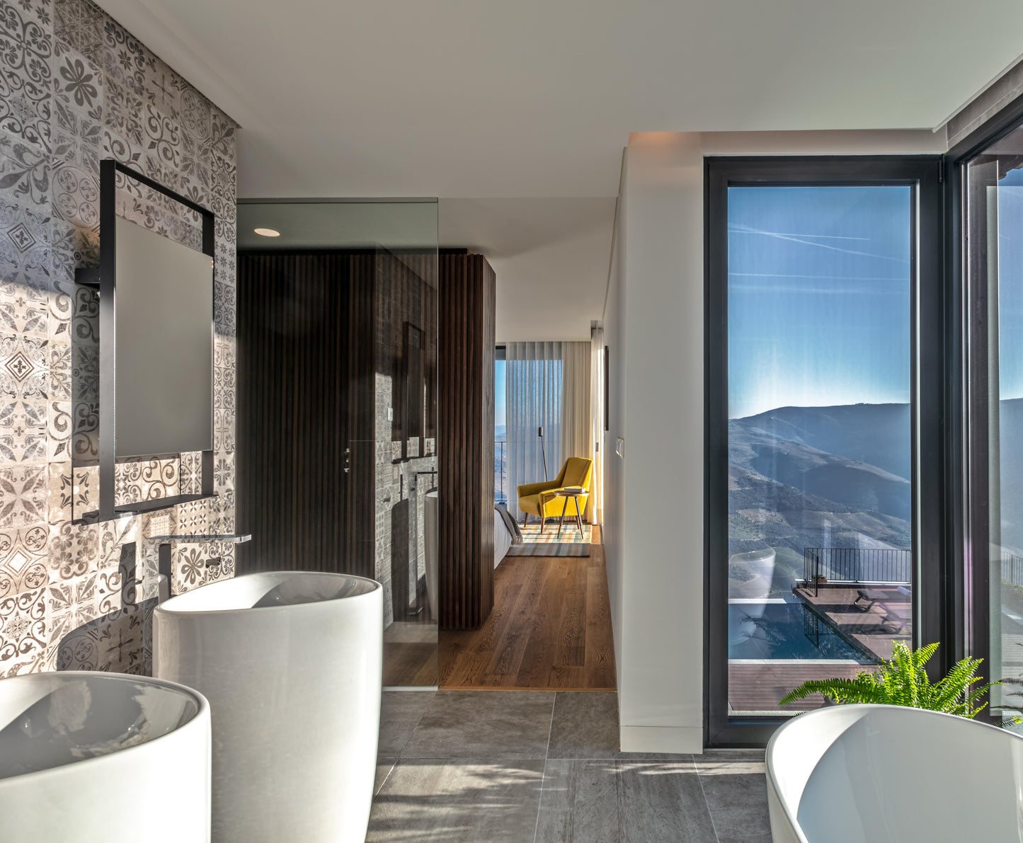 Picturesque Portugal {King Suite 2}